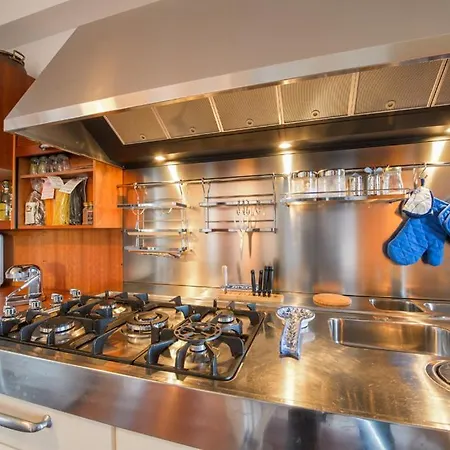 Sana Luxury * 스트레사