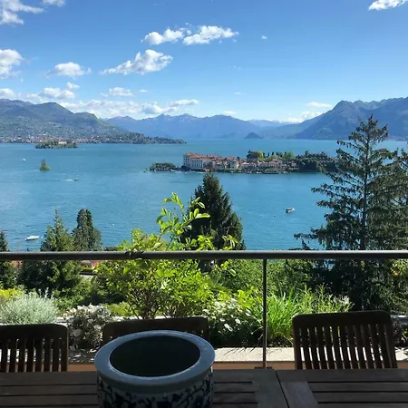 Sana Luxury Apartament Stresa